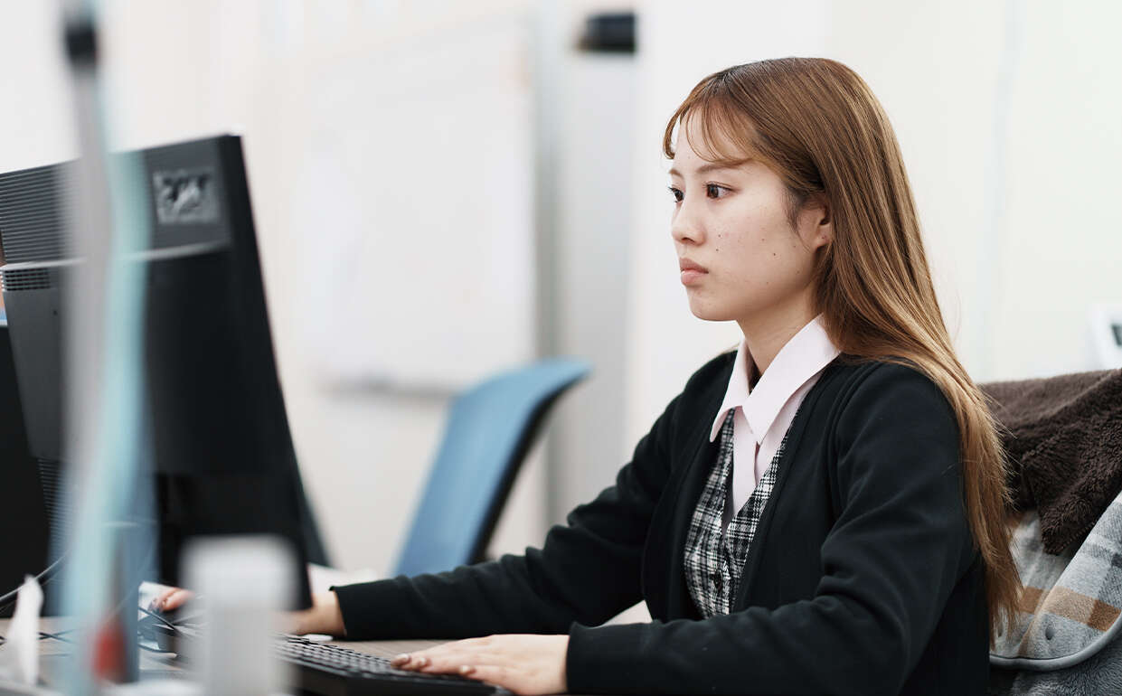 仕事中イメージ