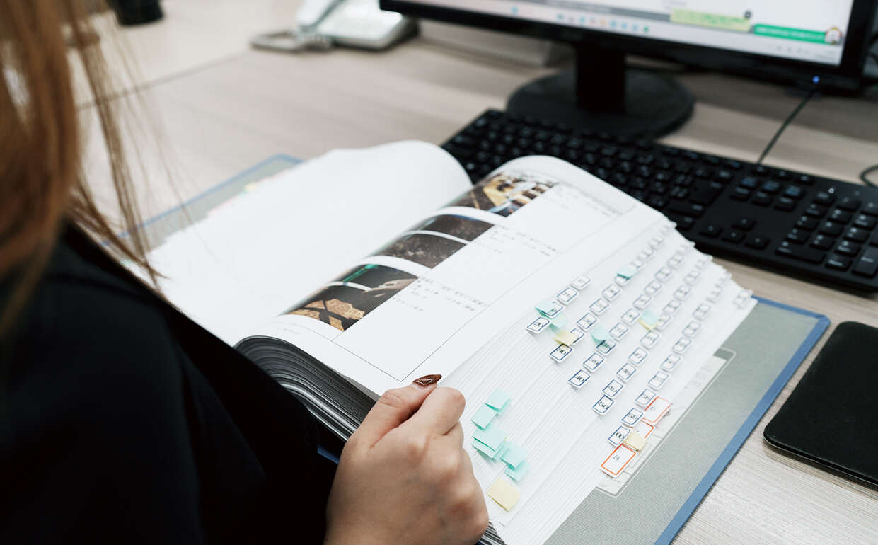 仕事中イメージ