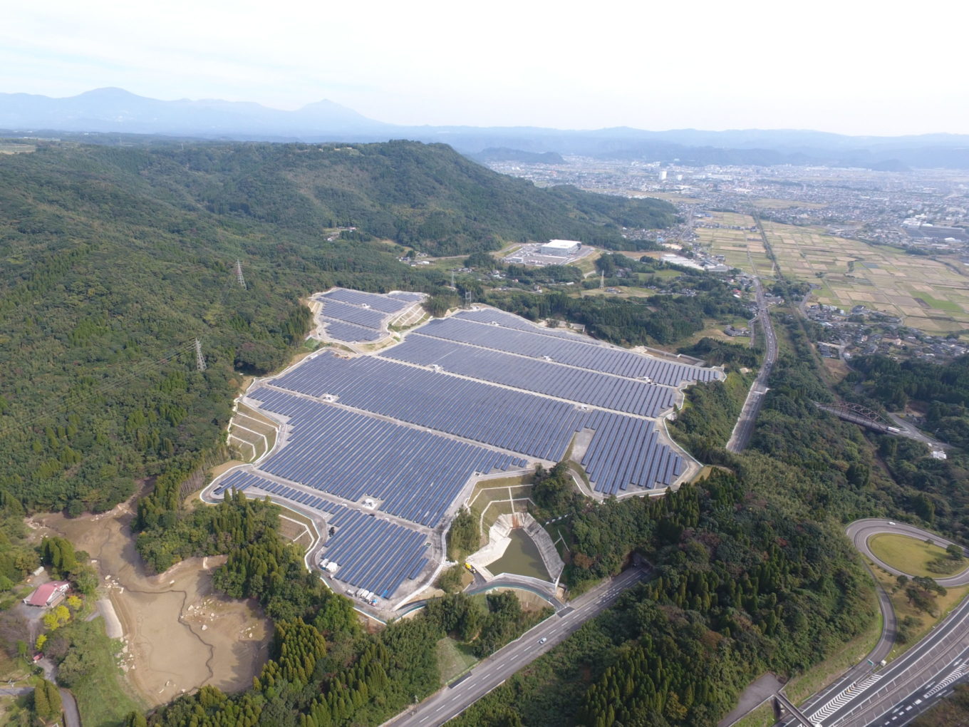 霧島隼人太陽光発電所造成イメージ