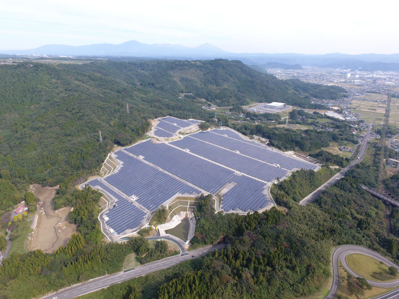 霧島隼人太陽光発電所造成イメージ