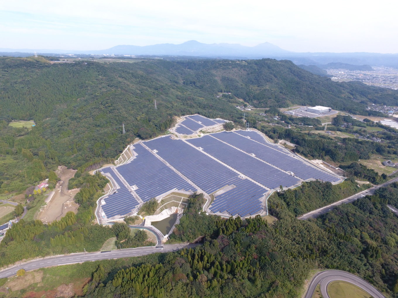 霧島隼人太陽光発電所造成イメージ