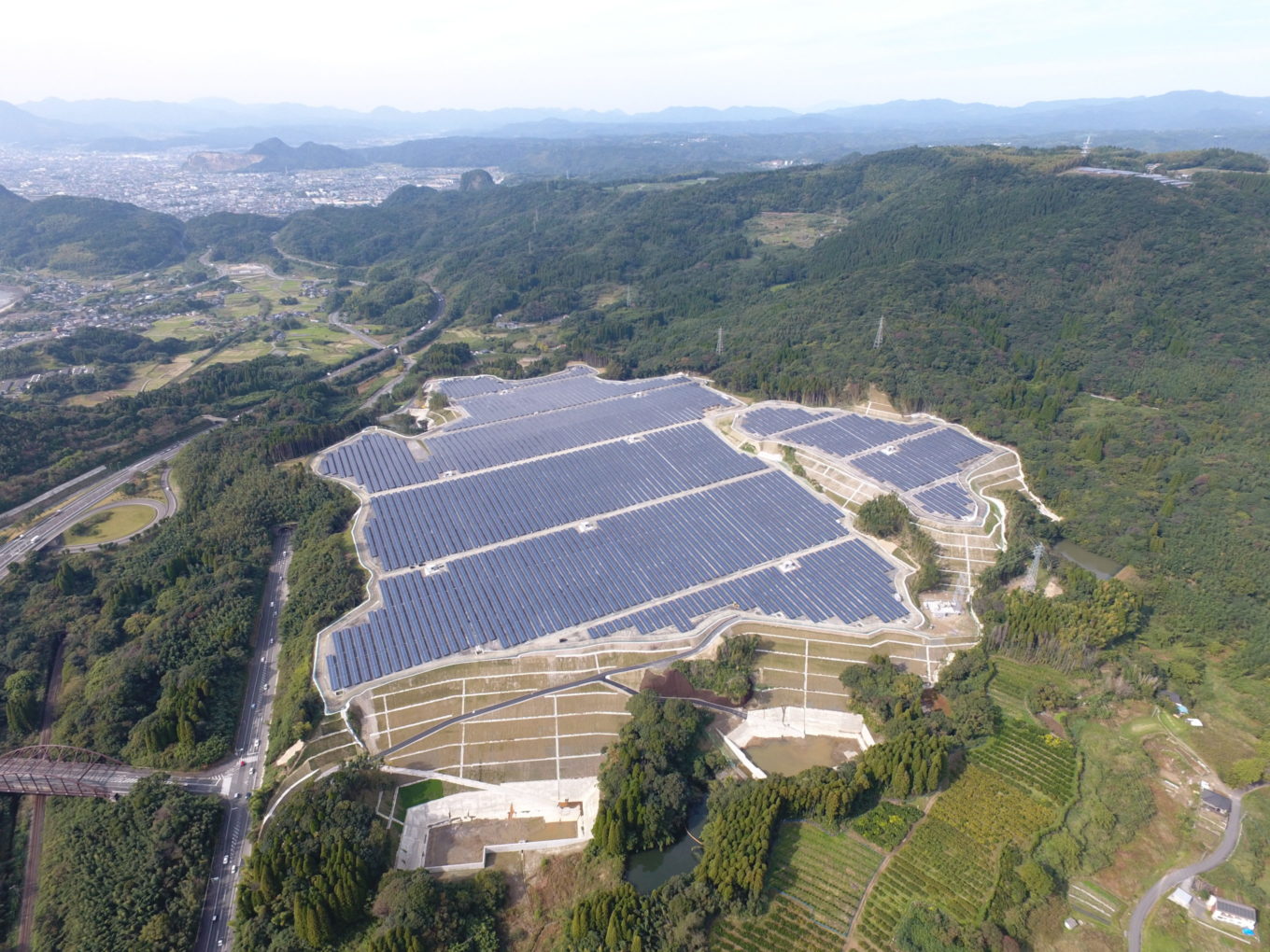 霧島隼人太陽光発電所造成イメージ