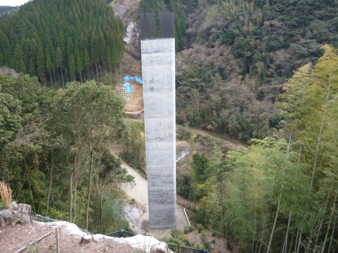 九州横断道（嘉島～山都）八勢川橋下部工（Ｐ１）外改良イメージ