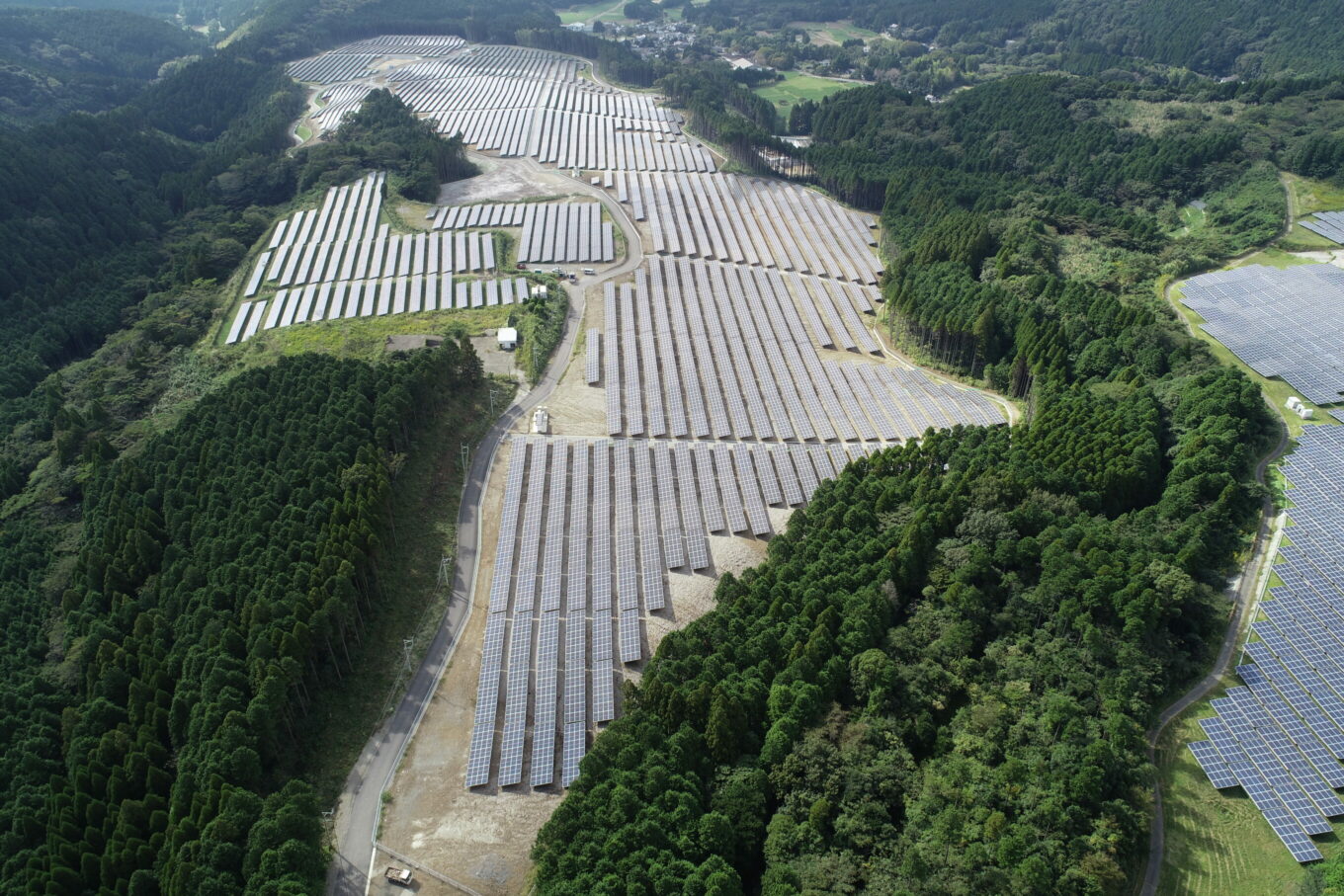 NEP大津町太陽光発電所イメージ