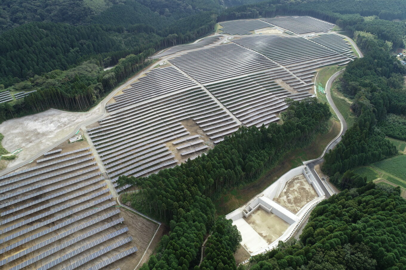 NEP大津町太陽光発電所イメージ