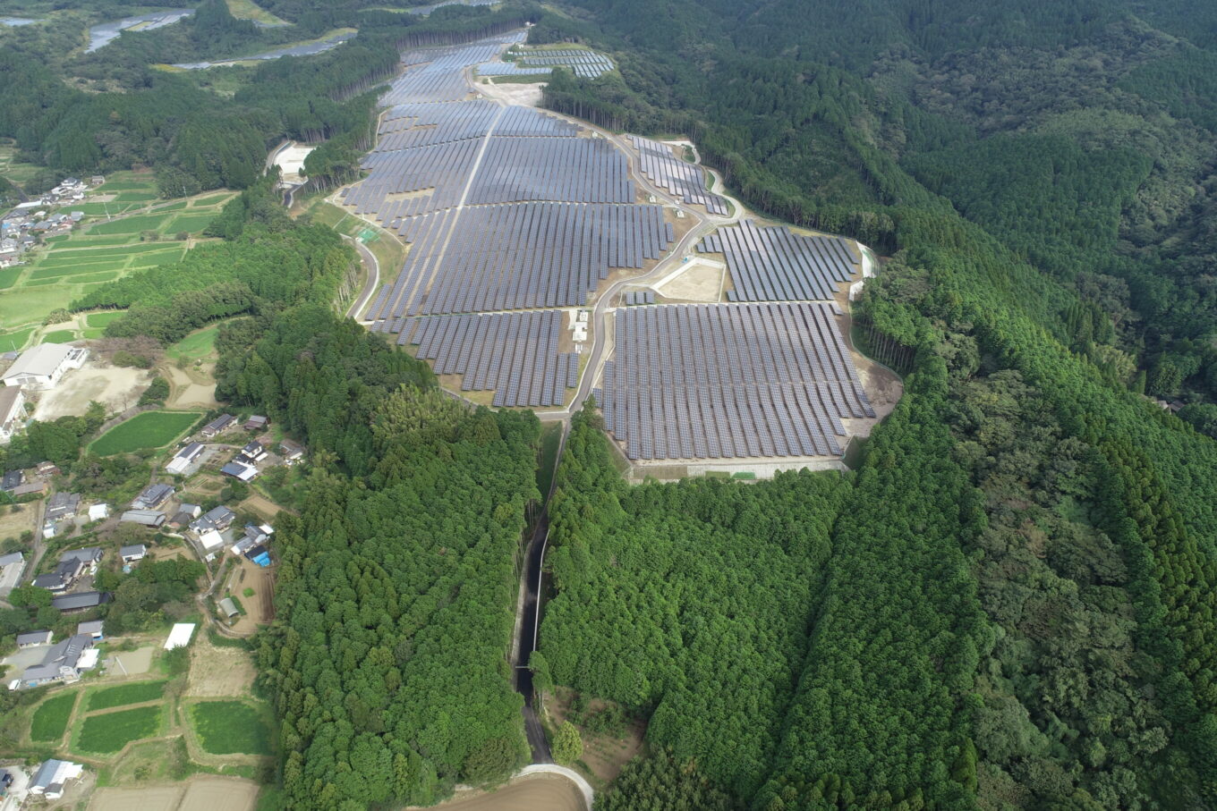 NEP大津町太陽光発電所イメージ