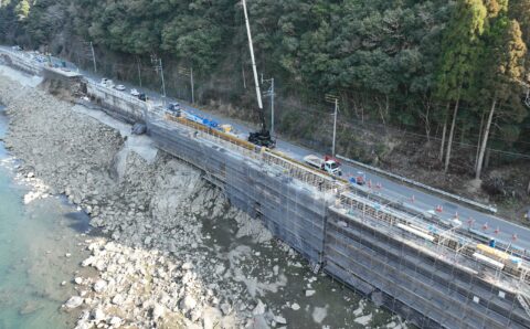 Ｒ６国道災害復旧　伊高瀬地区擁壁工（その７）工事