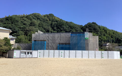 東間小学校屋内運動場屋根・床改修工事