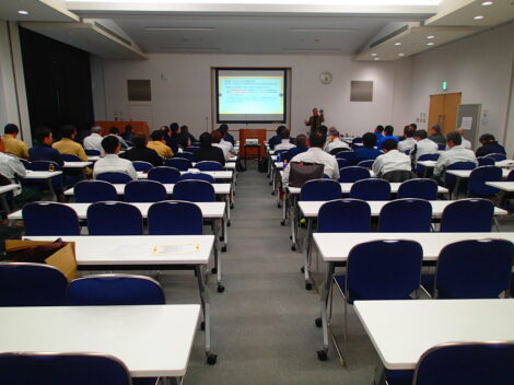 「保護具着用管理者教育」の講習会を実施しました！