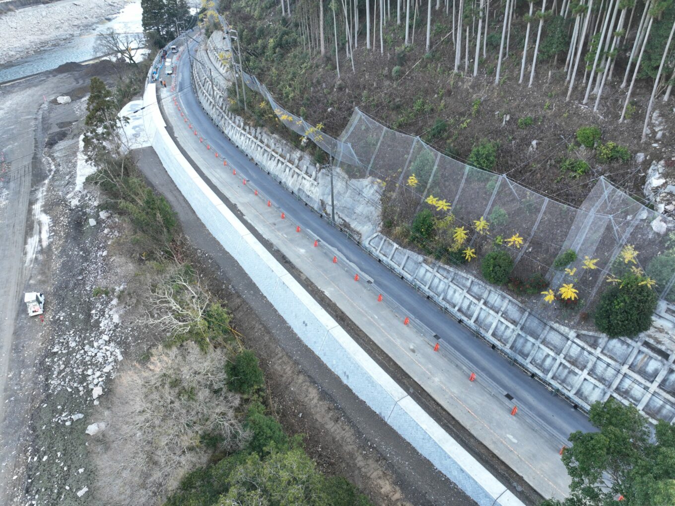 Ｒ６国道災害復旧　伊高瀬地区擁壁工（その７）工事イメージ